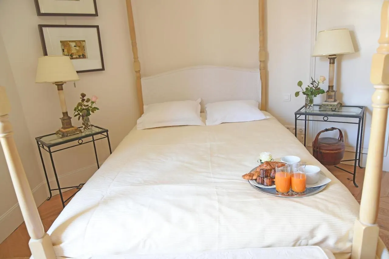 Sophisticated Gem In The Heart Of Paris - 107M2 Apartment