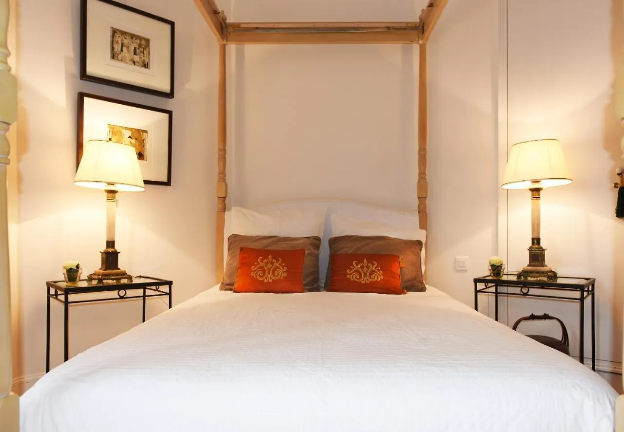Sophisticated Gem In The Heart Of Paris - 107M2 Apartment